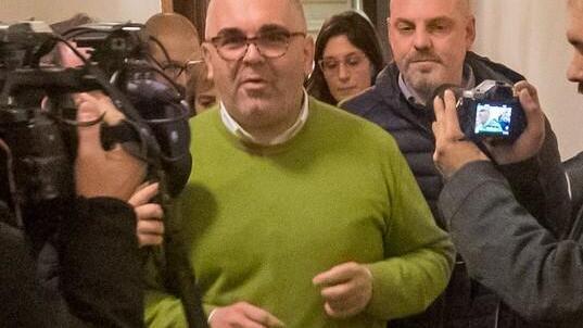 Nessun reato per il post, il vicesindaco di Ferrara va assolto. Ma il giudice: fece propaganda