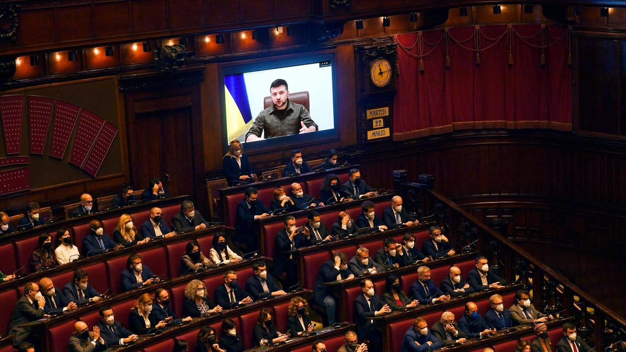 L'intervento del presidente Zelensky al Parlamento