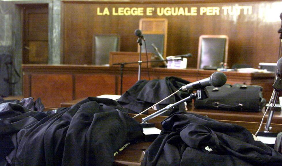 Madre e figlio sono finiti in tribunale: una storia di violenza domestica