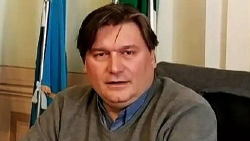 Il sindaco di Orbetello, Andrea Casamenti