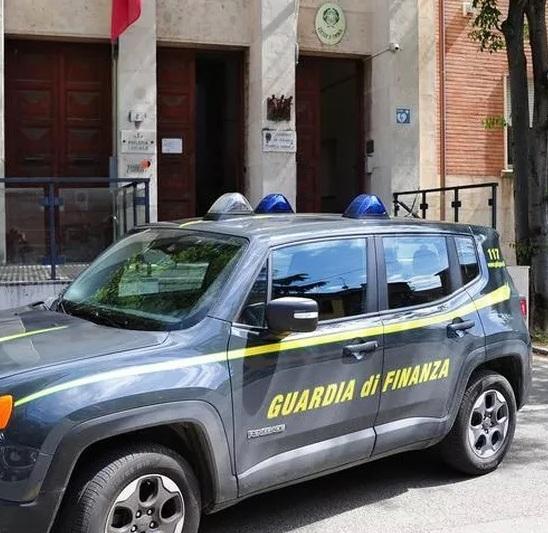 Truffa da 16 milioni con il bonus facciate. La "mente" era a Vignola