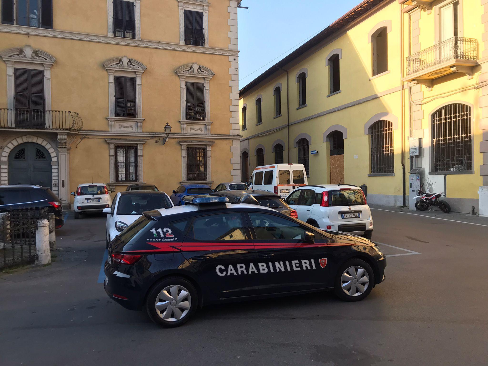 Furti nelle macchine in centro, nei guai tre ragazzini