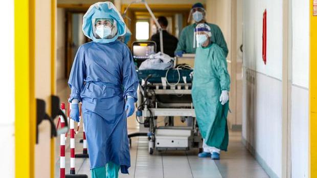 Covid in Sardegna, 2107 nuovi casi e 8 decessi