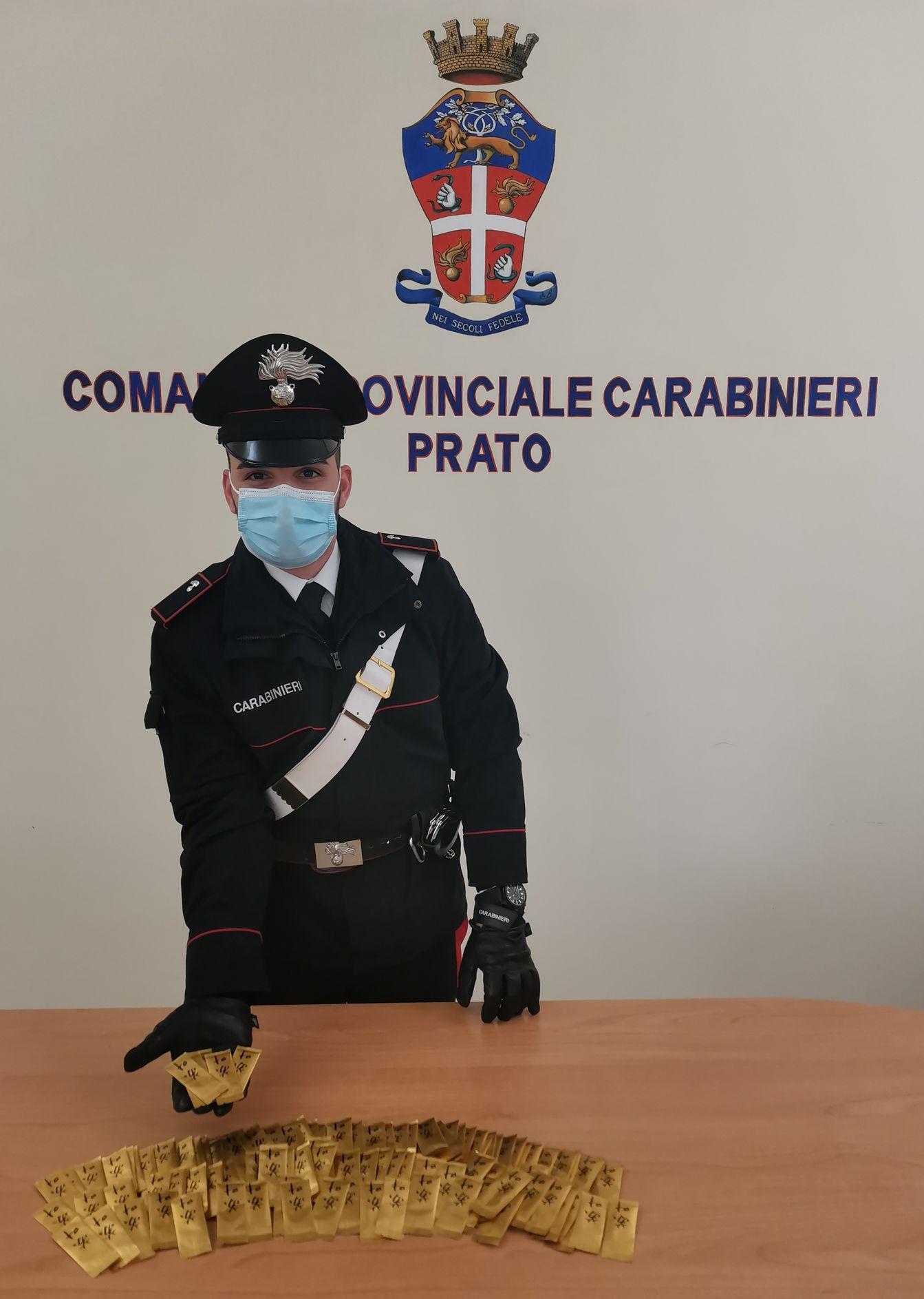 La ketamina sequestrata dai carabinieri: era confezionata nelle bustine di thé