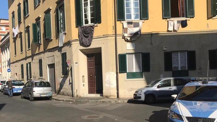 Le volanti sul posto