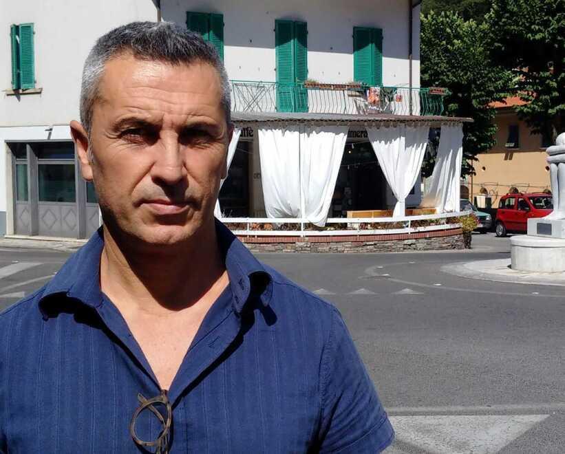 Massimiliano Federigi, titolare dell’Enoteca Marconi a Seravezza