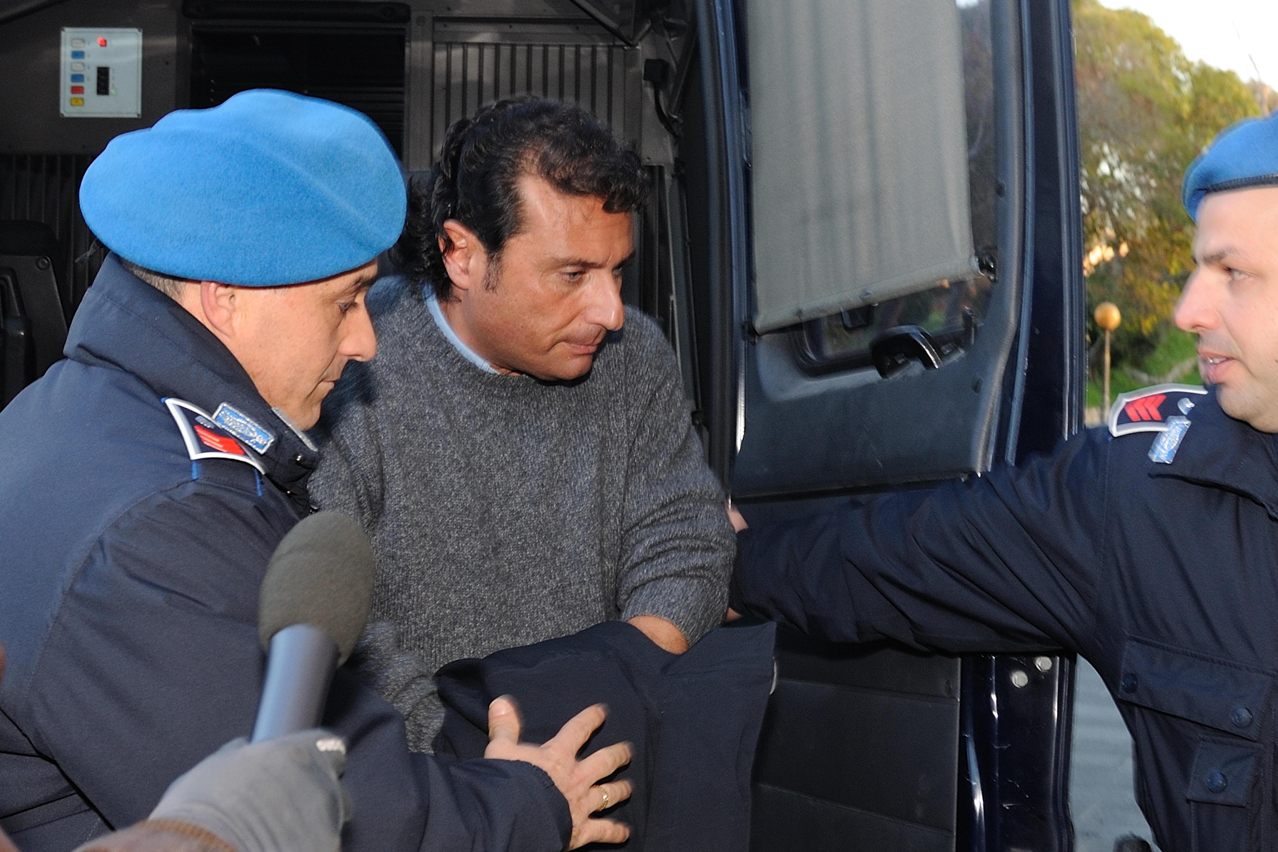 Francesco Schettino: è in carcere dopo il naufragio della Costa Concordia; morirono 32 persone