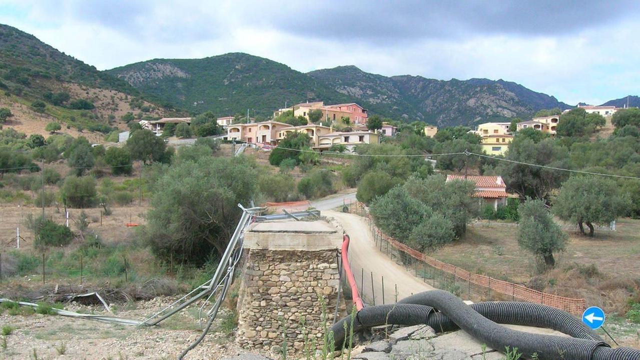 San Teodoro, in giardino un cannone del XVII secolo: la proprietaria a processo