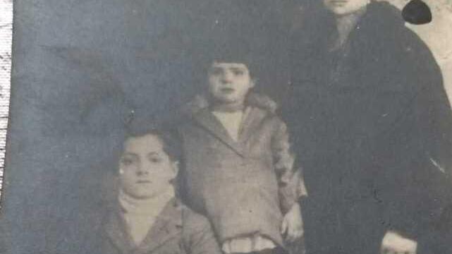 Da Ambrogio a Genova una storia di famiglia ricostruita faticosamente E ora è diventata un libro