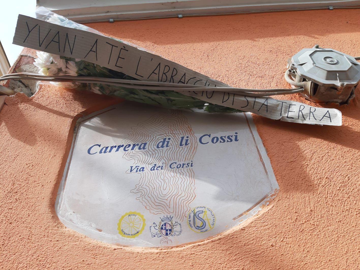 Sassari, omaggio all'indipendentista Yvan Colonna in via Dei Corsi