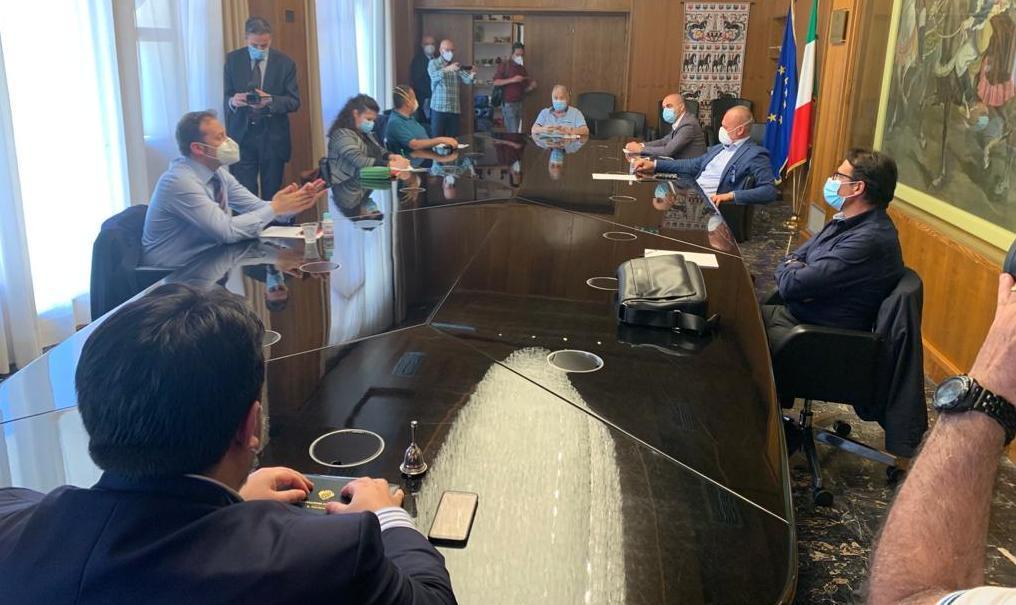 Mezzogiorno a villa Devoto prima tappa del rimpasto 