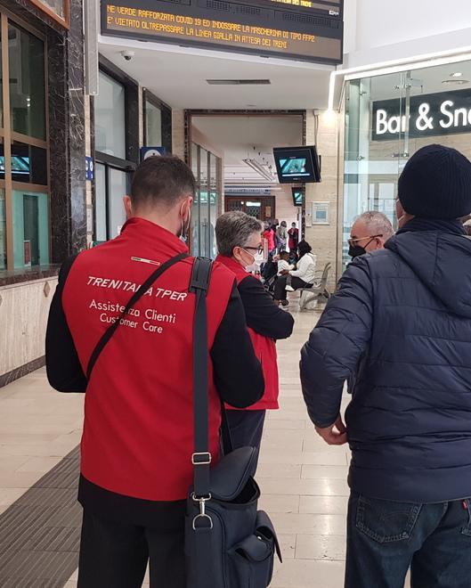 La biglietteria ancora in tilt, disagi per i viaggiatori 