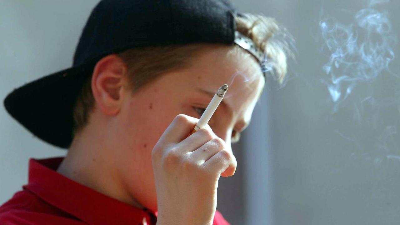 In Sardegna la prima sigaretta tra i quindici e i diciotto anni