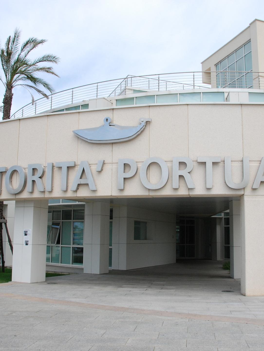 Port authority, Cocciu contro Pd e M5s 