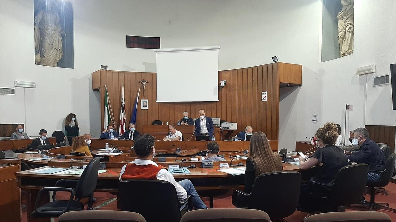 Comunali a Oristano, 48 ore per indicare un sindaco