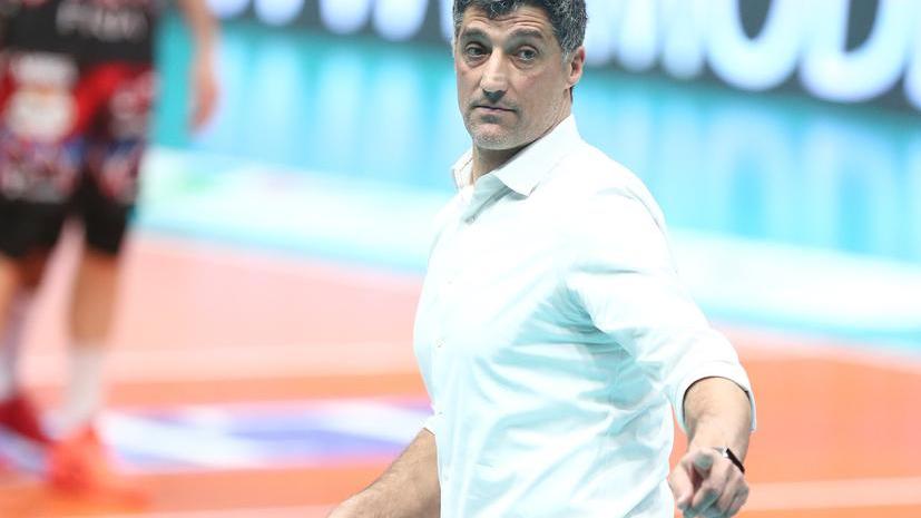 Volley. Andrea Giani nuovo allenatore della Francia fino a Parigi 2024 