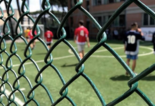 Un campo di calcio per ragazzi