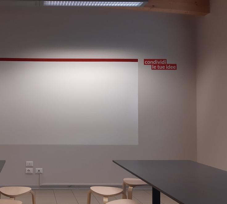 Lezioni di alfabetizzazione digitale: la scuola media di Reggiolo apre una redazione 