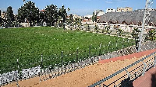 Oristano, buche e poca erba: bocciato il campo della Tharros