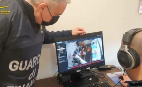 Ferrara. Ancora falsi, truffe e corruzioni:  altri 145 indagati No vax 