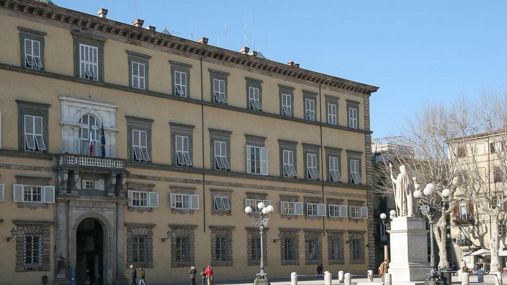 Quanto guadagnano i politici lucchesi: ecco la tabella con tutti i redditi