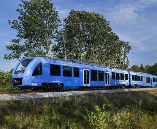 Strade, ferrovie e porti: all’isola quasi 1,3 miliardi 