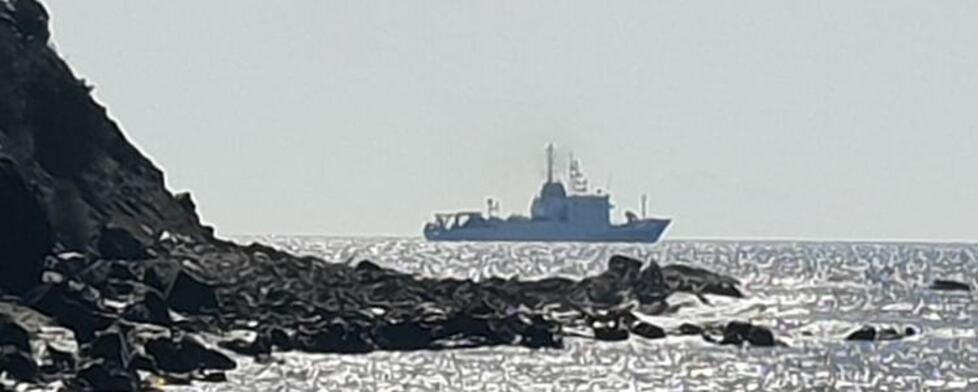 Una nave della Nato nelle acque dell’Elba. “Giochi di guerra” o ricerca scientifica? 