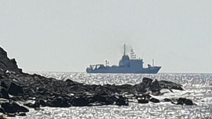 Una nave della Nato nelle acque dell’Elba. “Giochi di guerra” o ricerca scientifica?