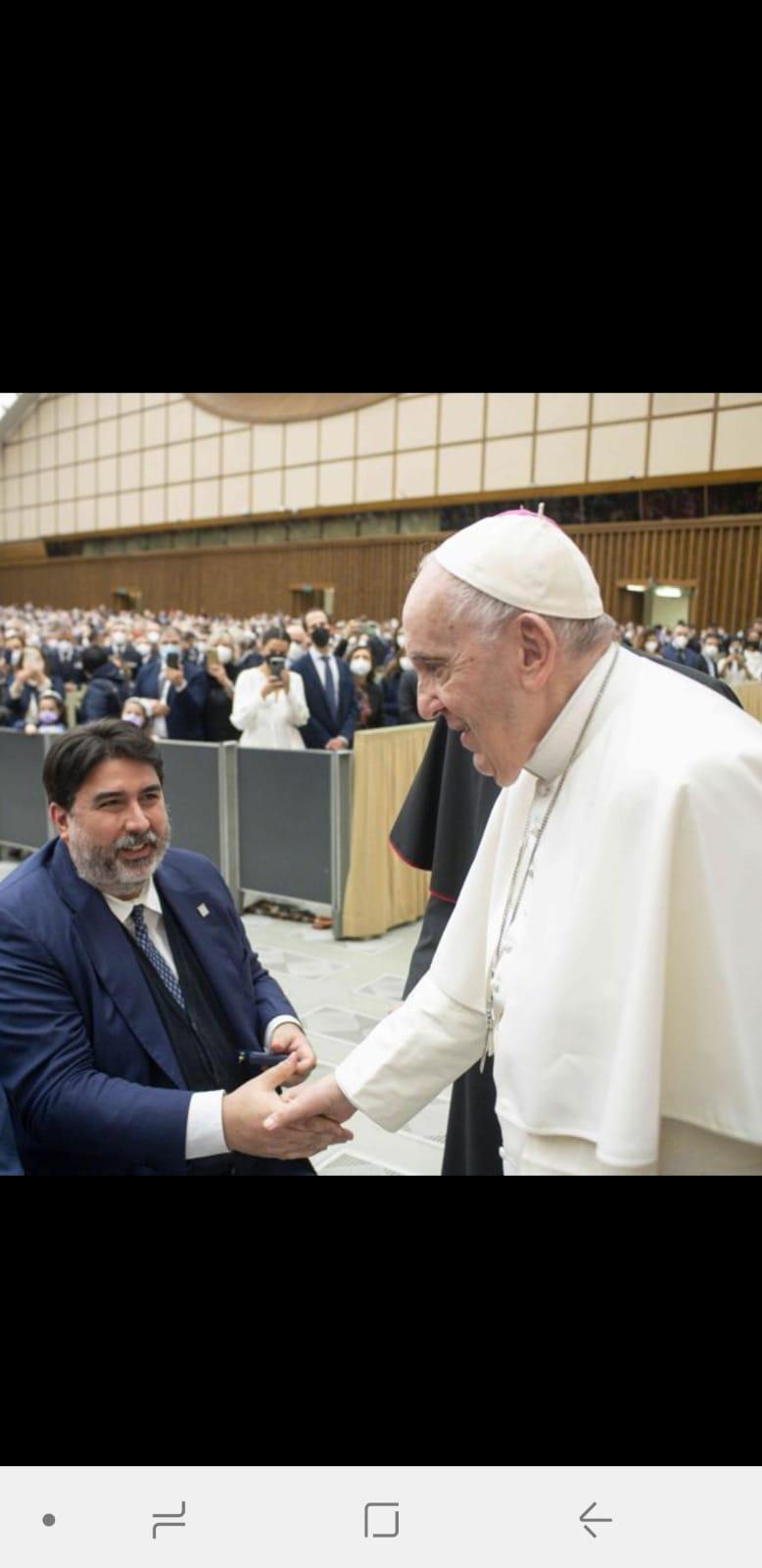 L'incontro tra papa Bergoglio e il presidente Solinas