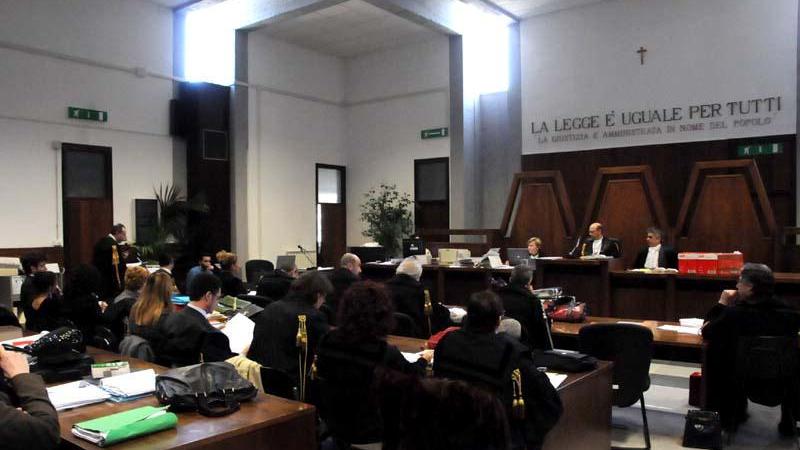 Il tribunale di Massa: qui le donne hanno raccontato i presunti episodi di violenza compiuti dal carabiniere arrestato
