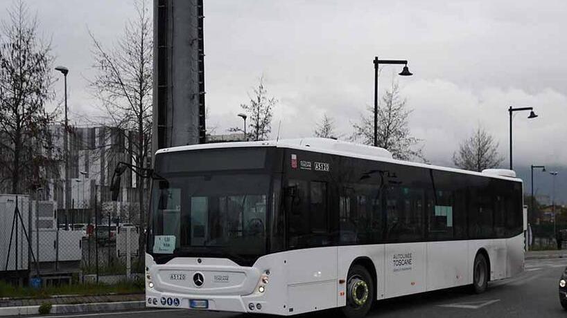 Navette e bus diretti per gli ospedali: il trasporto cambia, ecco come