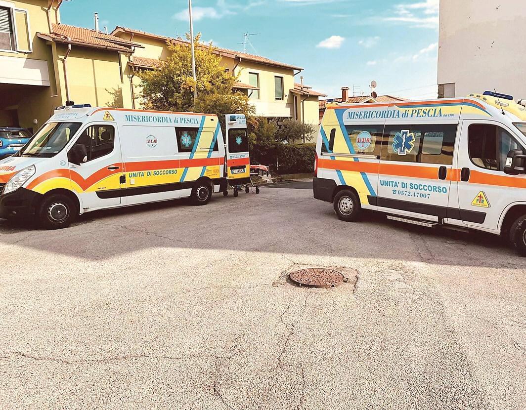 Due mezzi della Misericordia di Pescia