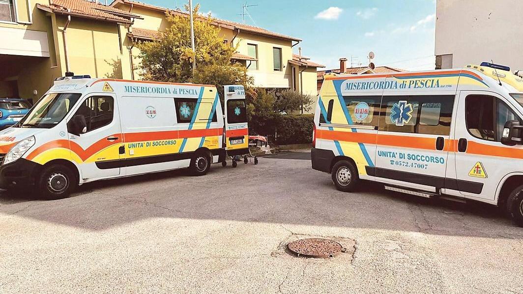 Due mezzi della Misericordia di Pescia