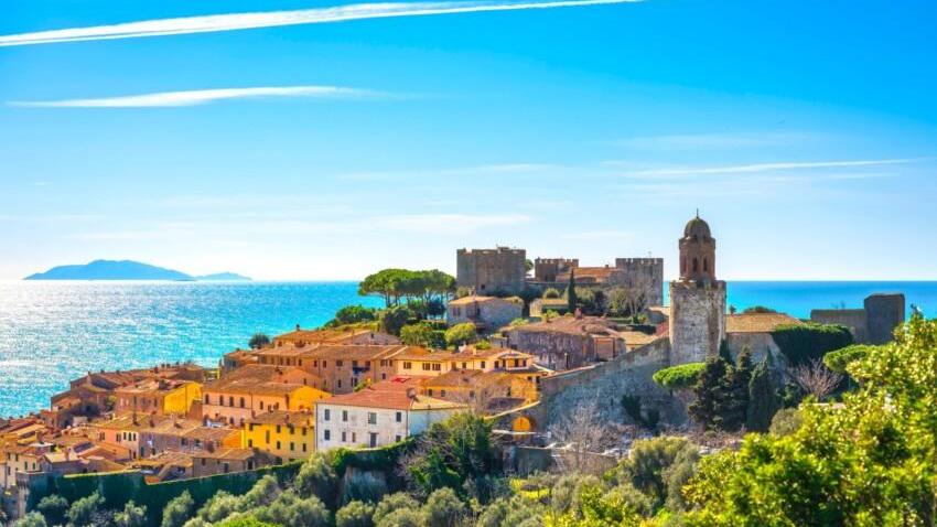 Una veduta di Castiglione della Pescaia