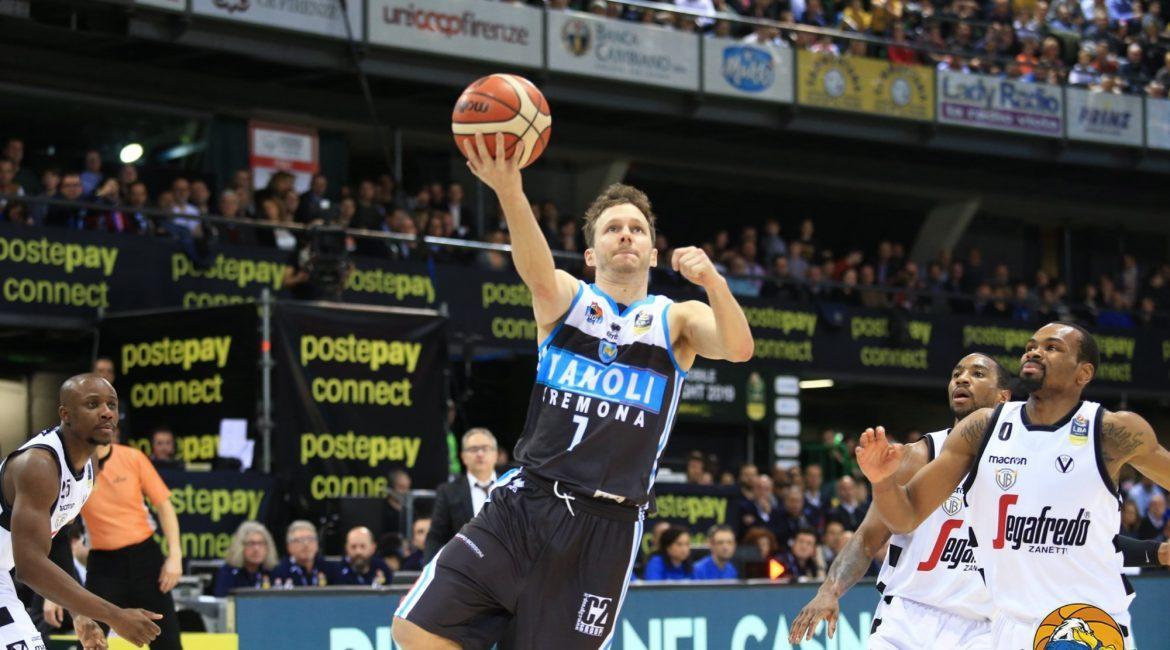 Torna Travis Diener alla Dinamo, ma è un pesce d'aprile