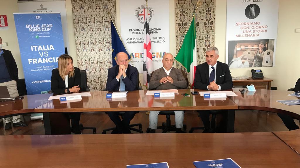 Garbin, Binaghi, Chessa e Conoci durante la presentazione di Italia-Francia a Cagliari