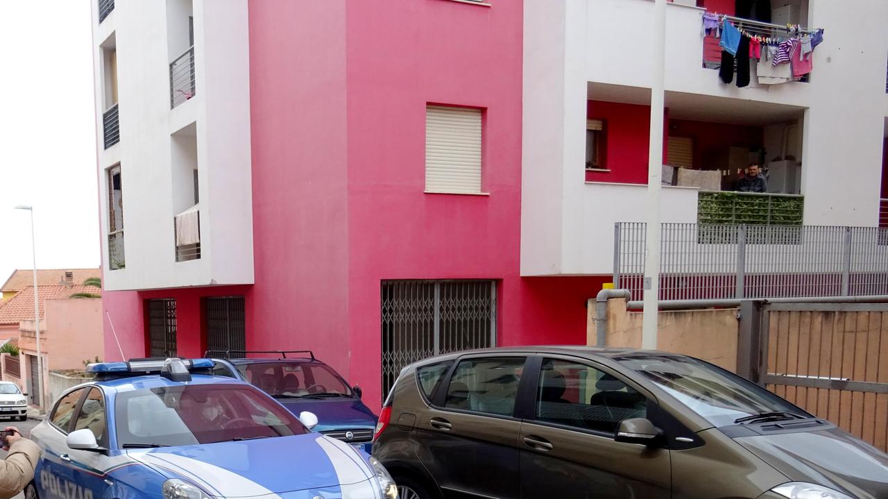 Il luogo dove è avvenuta l'aggressione nel quartiere di Monte Rosello (foto ivan nuvoli)