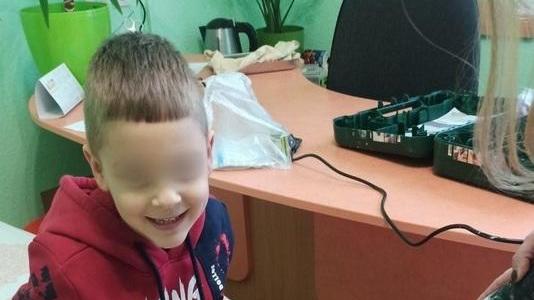 Mark, il bambino ucraino operato a Cona può sorridere