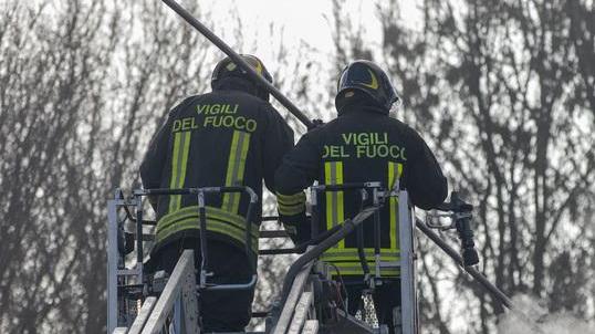 Ferrara. Allerta organici per i vigili del fuoco: «Manca il 20% degli operativi»