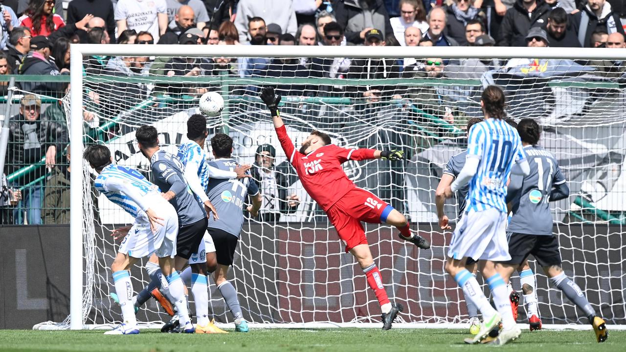 Il gol dell'1 a 1 segnato da Capradossi