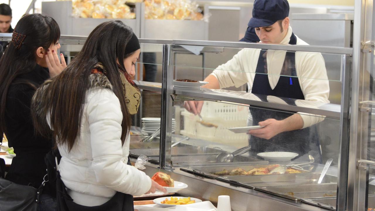 Sassari, dal 4 aprile capienza piena alla mensa universitaria