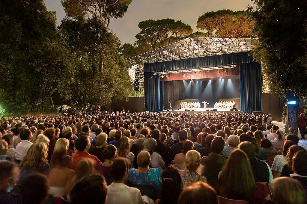 Marina di Pietrasanta, il teatro della Versiliana sarà ampliato a duemila posti - Il progetto 