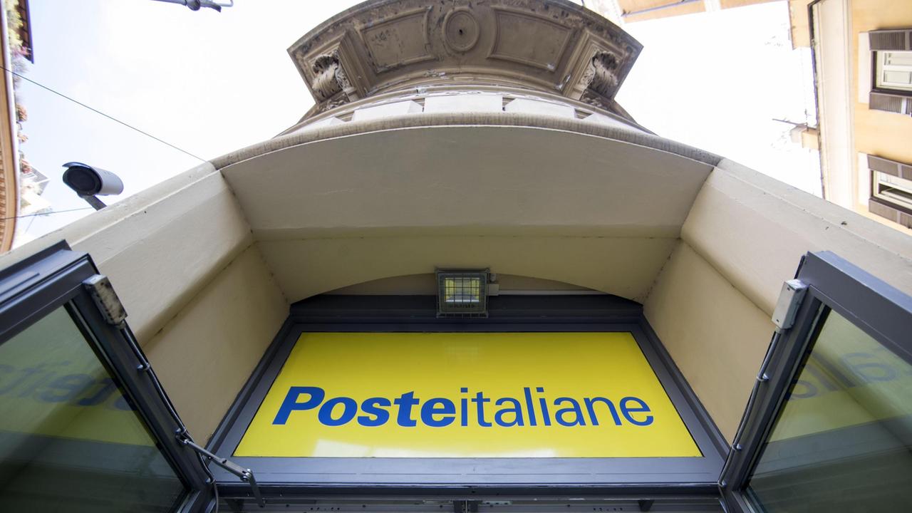 Esposto di Adiconsum Sardegna: Poste Italiane sotto la lente dell'Antitrust