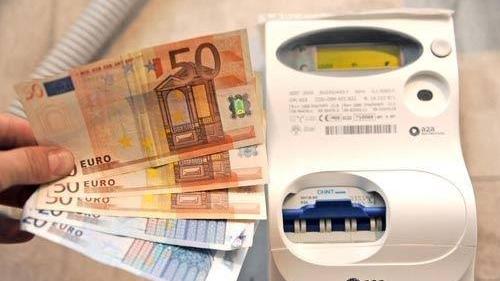 Bollette, sconti in arrivo: ecco chi ne ha diritto - La tabella delle fasce Isee