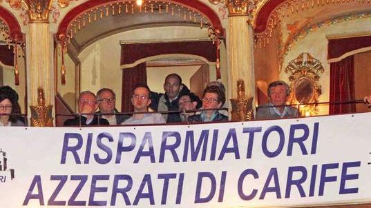 Rimborsi Carife, si chiuderà il 31 luglio: proteste per i rigetti
