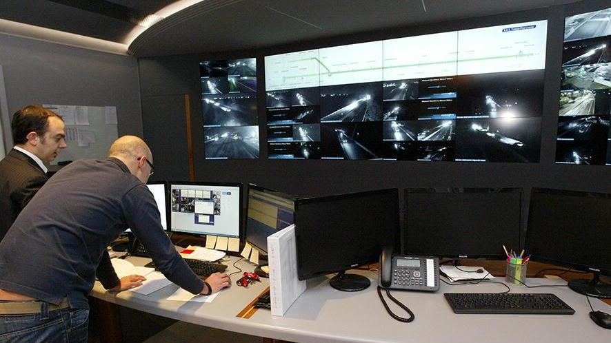 La sala radio di Avr a Empoli