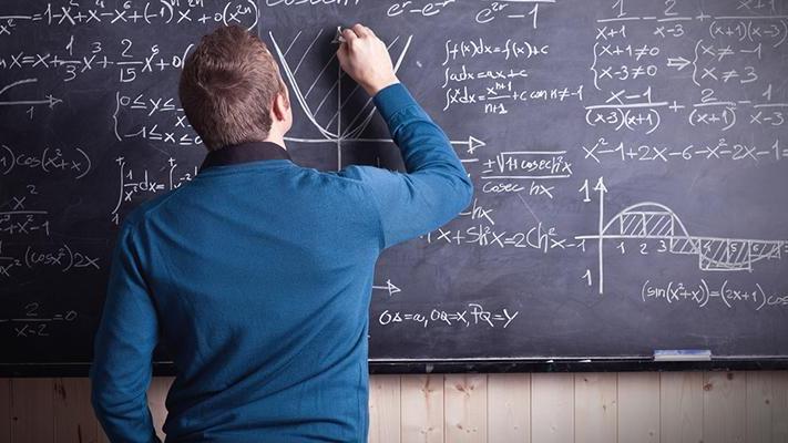 Ha sporto denuncia il professore minacciato con una pistola giocattolo da uno studente