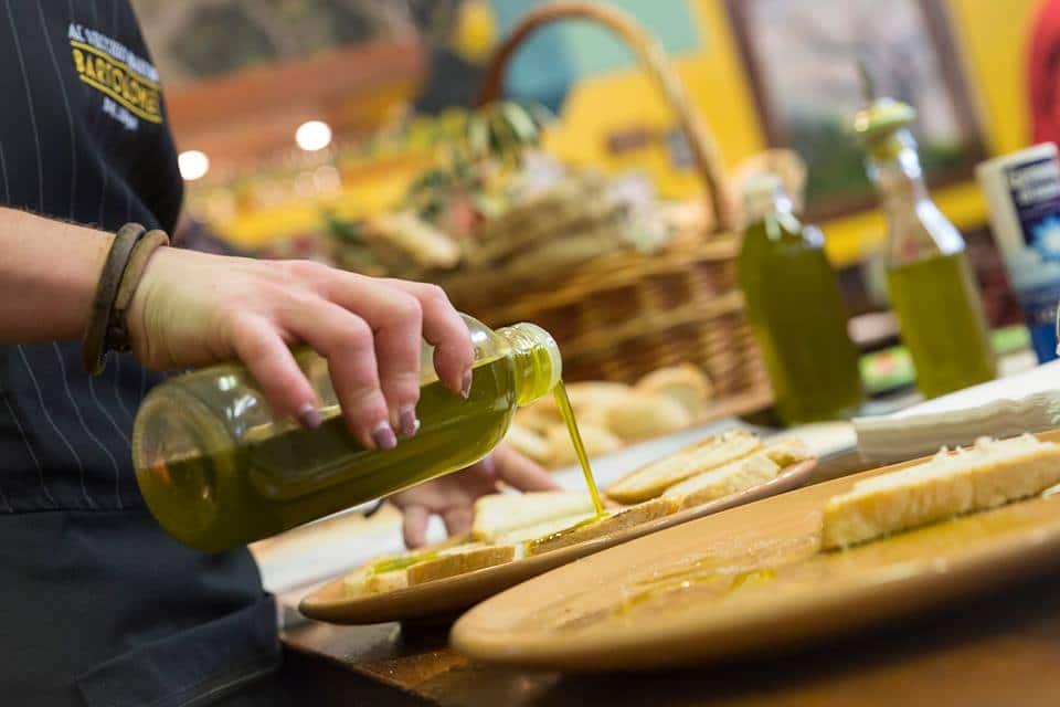 L'olio Toscano è il migliore d'Italia e va fortissimo anche all'estero