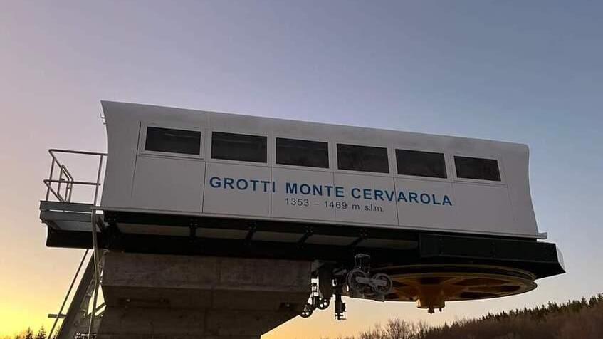 Montecreto. Lavori ormai finiti alla nuova seggiovia ma in estate non sarà operativa