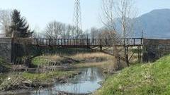 Firmato il patto per la rinascita dell’antico ponte pedonale dei Frati a Capannori
